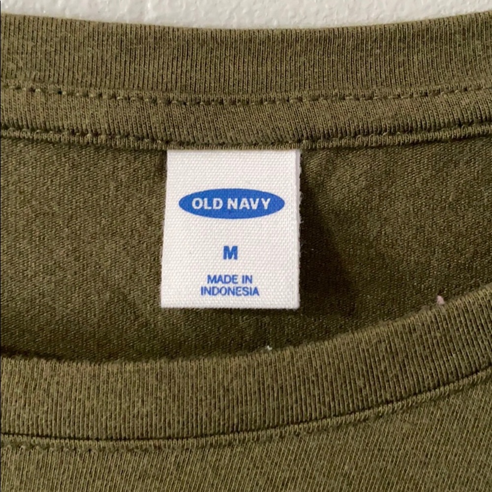 basic tee - Picture 2 of 2